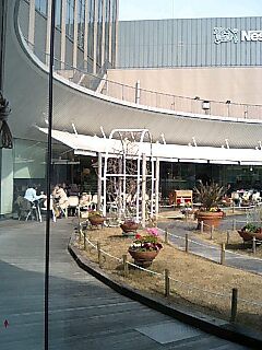 三宮 神戸国際会館11階 Tooth Tooth Garden Restaurant トゥーストゥース ガーデンレストラン でランチ 冥王星へ連れてって 三宮 神戸国際会館11階 Tooth Tooth Garden Restaurant トゥーストゥース ガーデンレストラン でランチ 冥王星へ連れてって