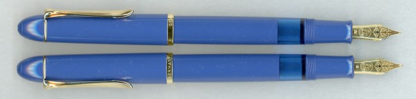 Pelikan M120 アイコニックブルーは初代ペリスケの書き味に似ている