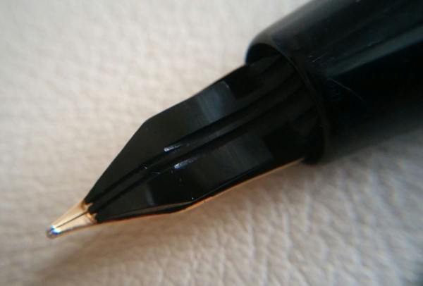 驚異的軽さ MONTBLANC 256 and 迷彩柄 MEYER NEW YORK : スティロ プリュム