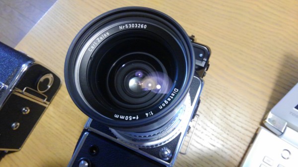 HASSELBLAD 553ELX ハッセルがやってきた！ : カメラと写真が