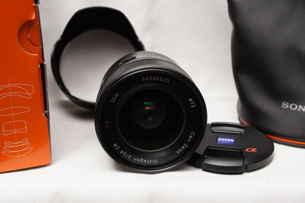 SONY Planar T* 50mm F1.4 ZA SSM「SAL50F14Z」とSONY Distagon T 