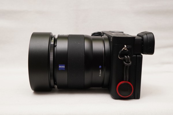 あ*い様 ZEISS Touit 32mm F1.8 Eマウント レンズフィルタ Amazon.co.jp: ZEISS 単焦点レンズ Touit 1.8/32 Eマウント 32mm