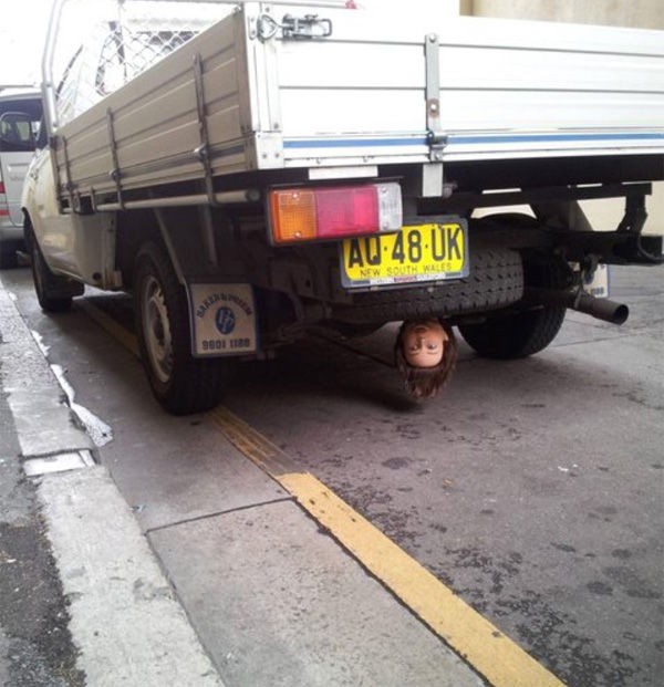 死体を運ぶ車 Photoppy 死体を運ぶ車 Photoppy