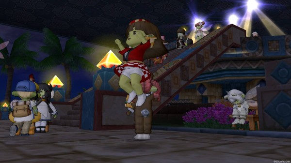 第4回ドワ子集会 18年4月22日 その2 ドルワーム水晶宮空中庭園 停車駅が混雑のため 運行が乱れているようです