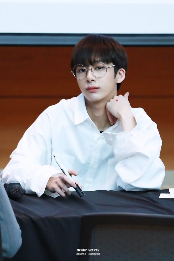 Monsta X/몬스타엑스 ヒョンウォン/Hyungwon 형원 画像1 : ぴよぴよにっき