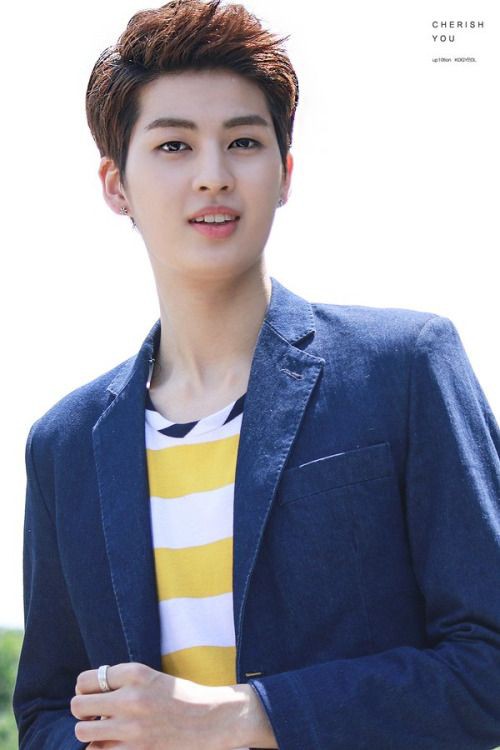 up10tion  invitation コギョル　トレカ　업텐션 고결 포카 UP10TION 업텐션 コギョル 고결 KOGYEOL 画像1 : ぴよぴよにっき