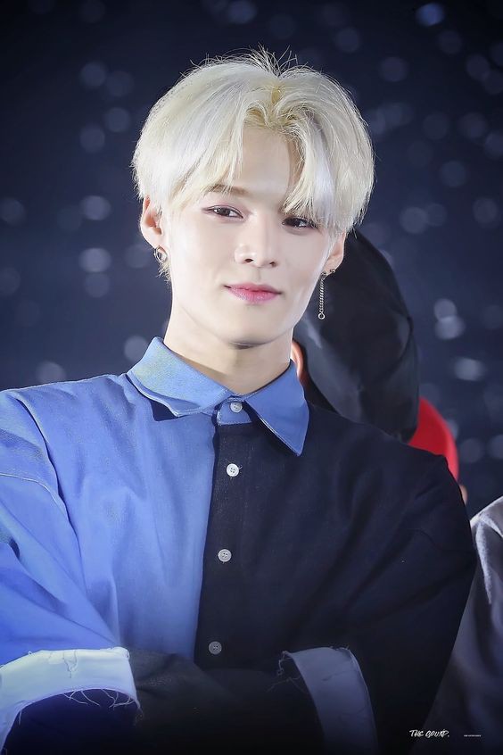 VICTON セジュン 写メ イム・セジュン直筆サイン入り2Lサイズ写真…Lim Se jun…VICTONの