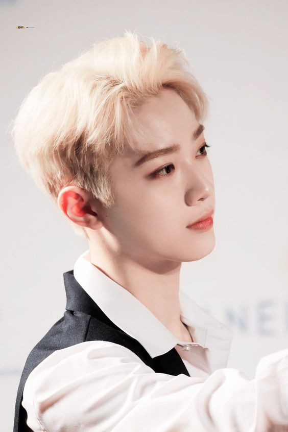 WannaOne ライグァンリン/lai guan lin 라이관린 画像18 : ぴよぴよにっき