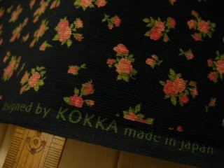 Kokkaのコーデュロイの花柄生地 激安生地 布 通販のプラネット アース ファブリックス