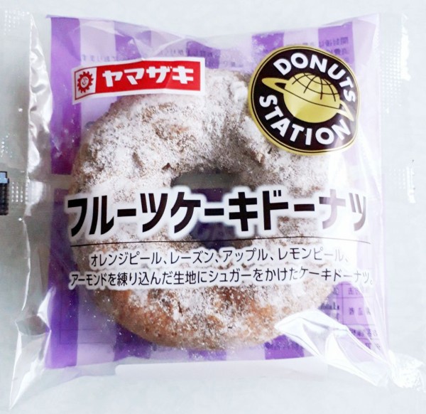 ヤマザキ フルーツケーキドーナツ パン食べたよ