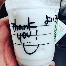 スタバでカップにメッセージ 落書き される人とされない人がいるらしいけどこれは何か基準があるの ぶる速 Vip