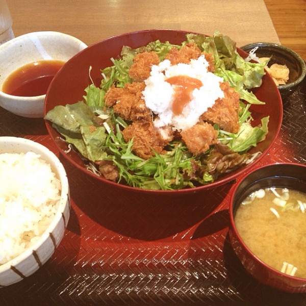 梅おろし チキンかつ定食 The 定食 大戸屋