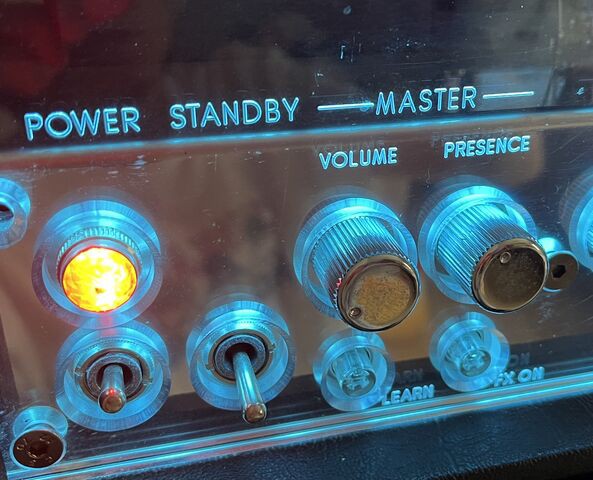 ☆Hughes&kettner Triamp mk2 : ジナパパ一家の何てことない日常