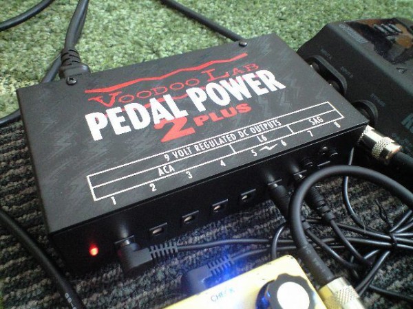 Voodoo Lab Pedal Power 2 Plus パワーサプライ Pedal Power 2 Plus | パワーサプライ：Pedal Powerシリーズ