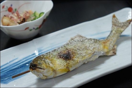 鮎の塩焼きと 穴子と胡瓜の酢の物レシピ ねことキッチンで暮らす