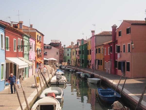 イタリアの朝を楽しむ カラフルな街 ブラーノ島を探検しよう Today Is A Gooday フォトグラファー 忠地七緒のブログ