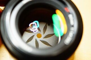 MINOLTA AF 50mm F1.4 I型 絞り羽根の油シミを修理 : 中古カメラ