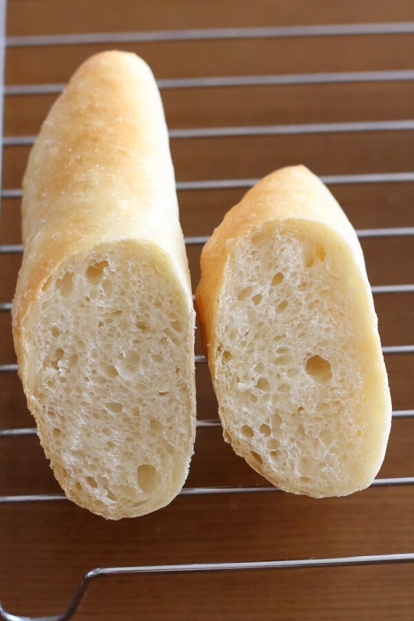 フランスパン修行3回目 4回目 バゲットトレイを使ってみた ぽかぽかびより レシピ 作り方 コツ Powered By ライブドアブログ