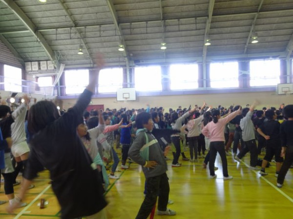 宮城県多賀城市天真小学校 楽しみにしてくれていたポカポカ音楽鑑賞教室 全国の小学校 幼稚園のいいね をご紹介 ポカポカブログ 風の便り