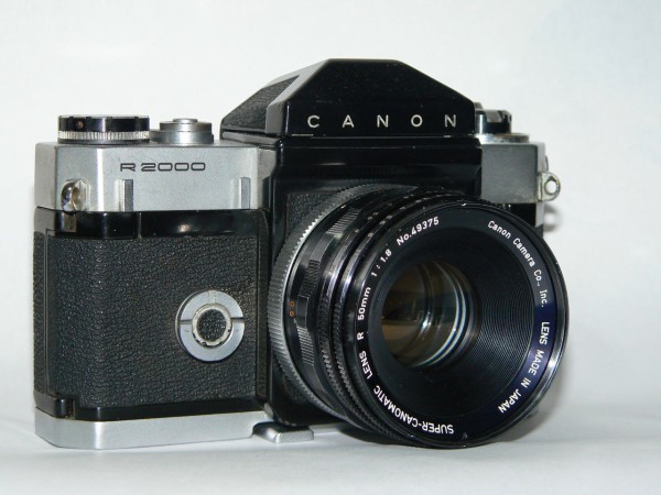 第305回目 キヤノンフレックスR2000 : ポンコツとうさんの「カメラの写真」