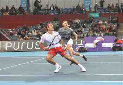 中国 杭州 フェデラー ズベレフvsブライアン兄弟のエキシビションマッチ テニスのある日々