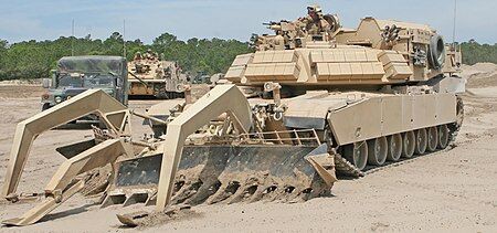 突撃啓開車両、M58 MICLIC地雷除去導爆線 M1150 