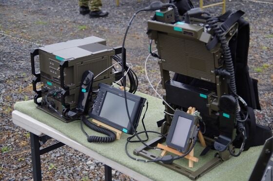 野外通信システム 自衛隊 - 観光列車から！ 日々利用の乗り物まで