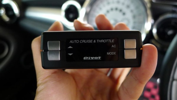 pivot スロコン オートクルーズ 3drive AC BMW MINI等 3-drive・AC2 | オートクルーズ付スロコン | PIVOT