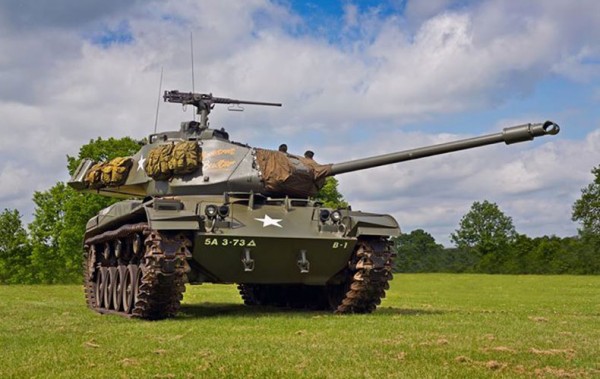 ヘンロン1/16ウォーカーブルドッグ 技術基準適合証明済 ヘンロン 1/16 M41A3 ウォーカーブルドッグ