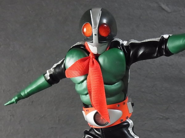 RAH DX 仮面ライダー旧2号 Ver2.0 Amazon.co.jp: RAH リアルアクションヒーローズ 220DX 仮面