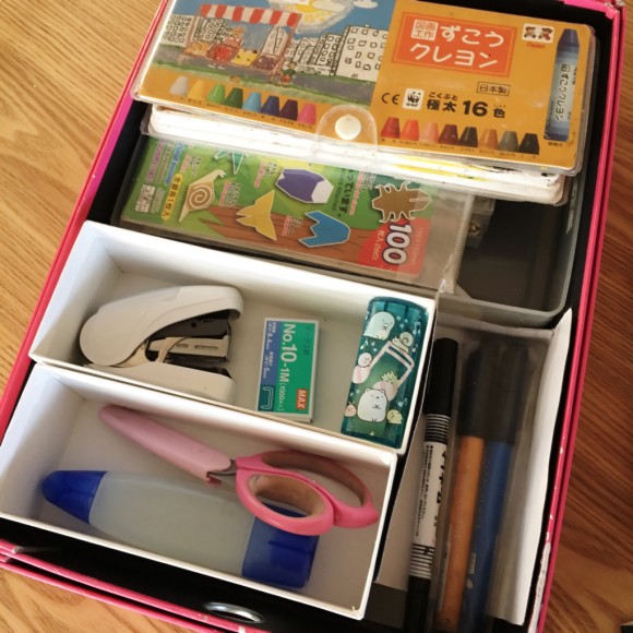 娘のお道具箱がひどいことに Irodori 心地よくて小さな暮らし Powered By ライブドアブログ