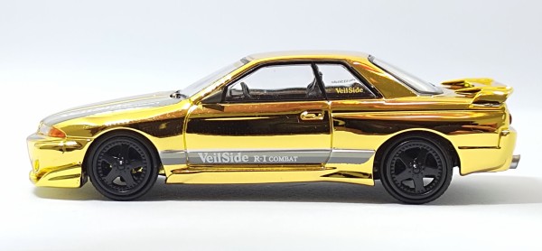 Mini GT スカイライン GT-R R32 VeilSide Gold MINI GT VeilSide Nissan Skyline GT-R R32 Combat C-I Gold
