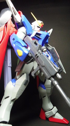 Mg 1 100 Zgmf X42s デスティニーガンダム 機動戦士ガンダムseed Destiny 素組みレビュー ぱーぷるほびー