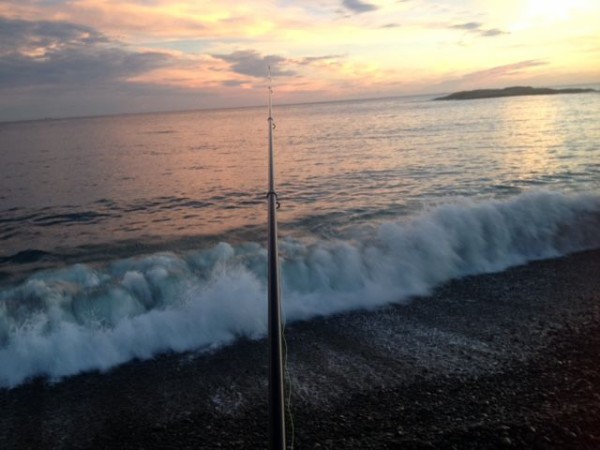 夜釣りモンハン In Tdh砂利浜 Puyomeのごはんできてるよ