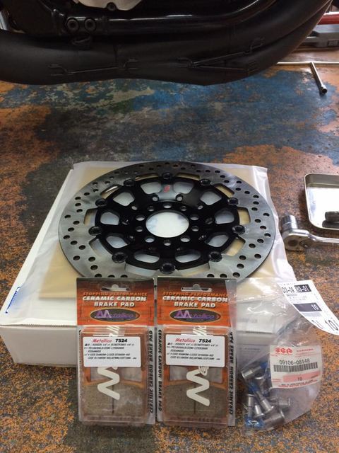 GSF1200 フロントブレーキディスク 左 スズキ 純正 バイク 部品 GV75A