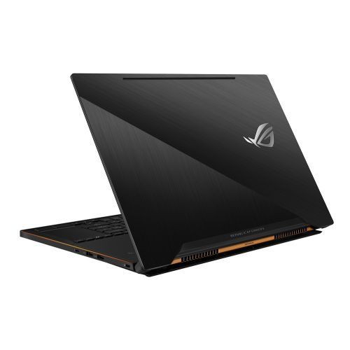 わずか17.9mmの極薄ゲーミングノート「ROG ZEPHYRUS GX501VS」26