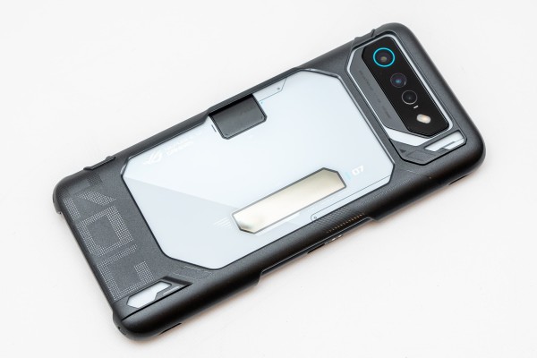 ROG Phone 7 Ultimate レビュー 現コンセプトの完成形 ここが ROG Phone 7 Ultimate レビュー 現コンセプトの完成形 ここが