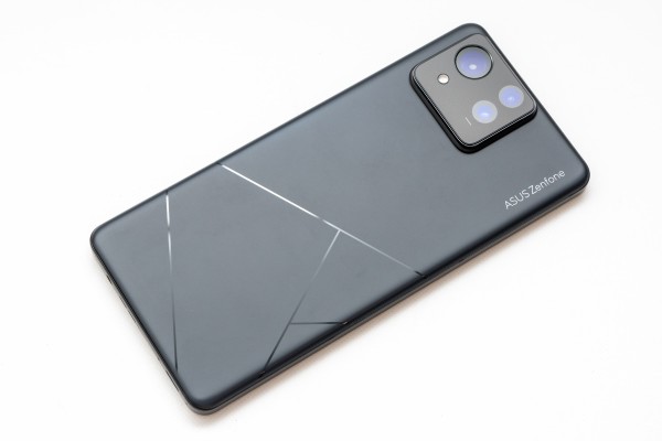 ASUS Zenfone 11 Ultra 黒 256GB Amazon | ASUS スマートフォンZenfone 11 Ultra【日本正規代理店品