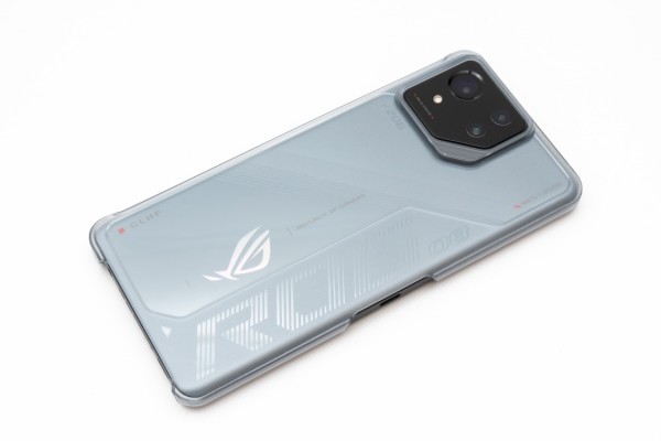 ROG Phone 8 レビュー 念願のおサイフ対応！必要なもの全部揃ったASUS日本向けスマホの集大成 : ASUS好きのZenBlog（ゼンブログ）