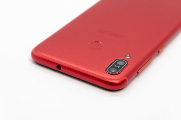 Zenfone Max M1 ルビーレッド トリプルスロット搭載 31gO2BnBY7L._UF350,350_QL80_.jpg