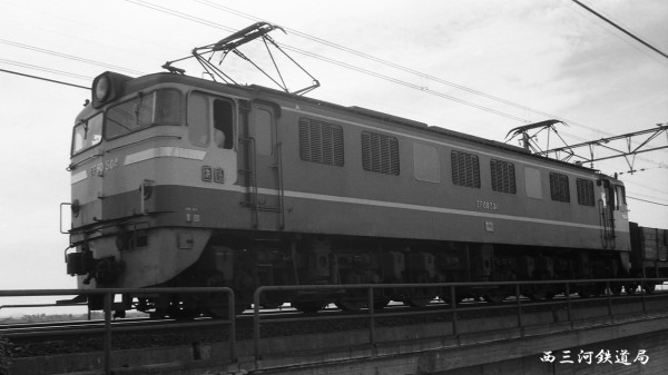 鉄道　EF60系 11/21 EF65-2067+東京臨海高速鉄道71-000形ﾄﾘZ11編成 甲種輸送