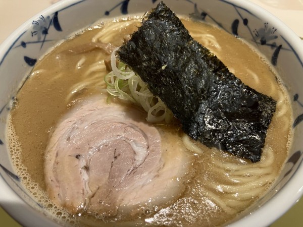 mojo hand jikaseimen【日の出町】中華そば : zubatto のラーメン一刀両断