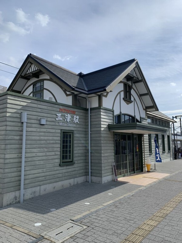三津浜けいば ポスター アンティーク 競馬 愛媛県 松山 昭和レトロ 廃止競馬場 三津浜けいば ポスター アンティーク 競馬 愛媛県 松山 昭和