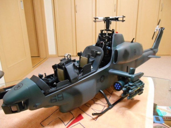 ALIGN AH-1W スーパーコブラ (500サイズ) の組み立て公開ページです。 : ラジコン (RC) 初心者の為の ヘリコプター  組み立て方・設定の仕方・ 飛ばし方など解説しています(^ ^)v