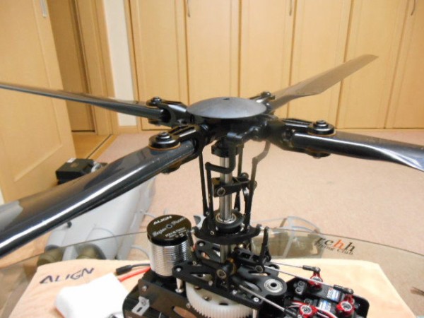 ROBAN AH-1W スーパーコブラ 修理・メンテナンス・フライト調整