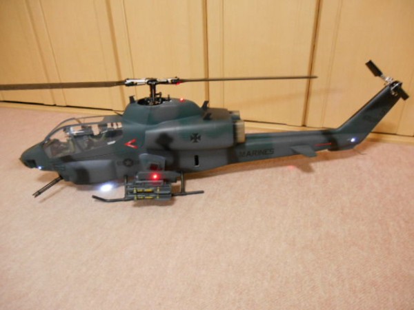 ALIGN AH-1W スーパーコブラ (500サイズ) の組み立て公開ページです。 : ラジコン (RC) 初心者の為の ヘリコプター  組み立て方・設定の仕方・ 飛ばし方など解説しています(^ ^)v