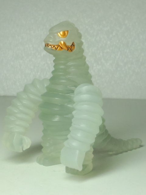 TOUMA「レッドキング」 : 怪獣バイパス