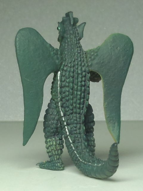 ウルトラ怪獣名鑑 カメレキング 90ef3220.jpg