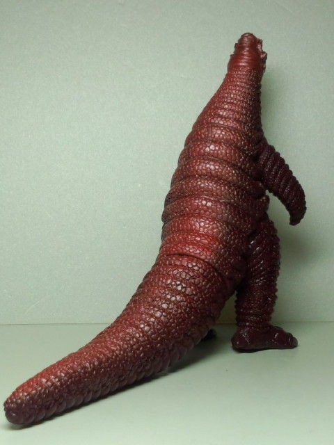 ウルトラ怪獣ソフビ　パワードレッドキング雌雄　リペイント完成品 ウルトラ怪獣ソフビ パワードレッドキング雌雄 リペイント完成品