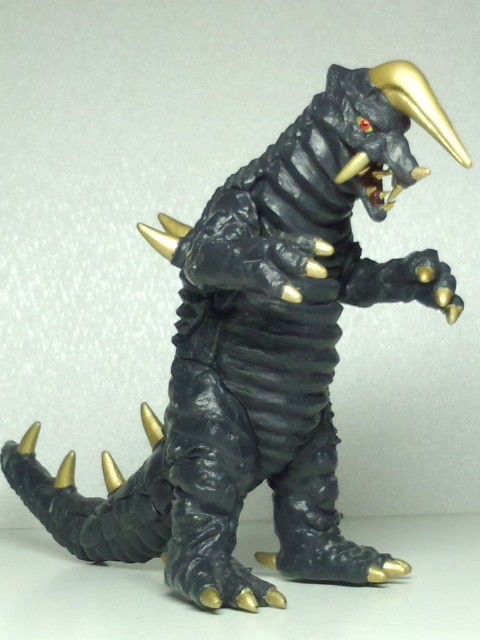 究極大怪獣「ブラックキング」 : 怪獣バイパス